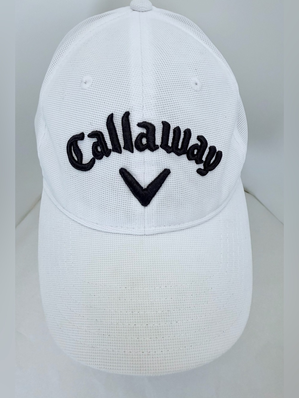 Callaway Golf White Black Embroidered Performance Hat Fitted L/XL